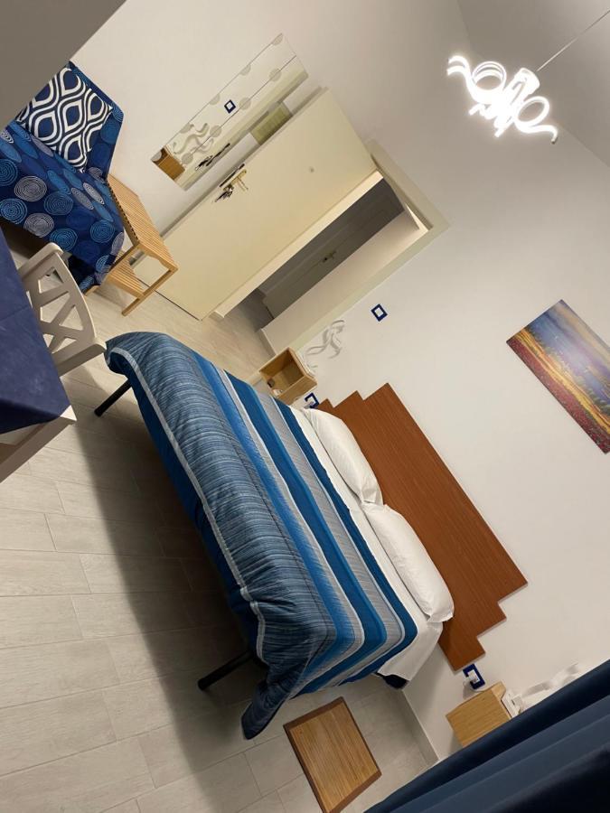 B&B Del Corso - Affittacamere ג'וליאנובה מראה חיצוני תמונה